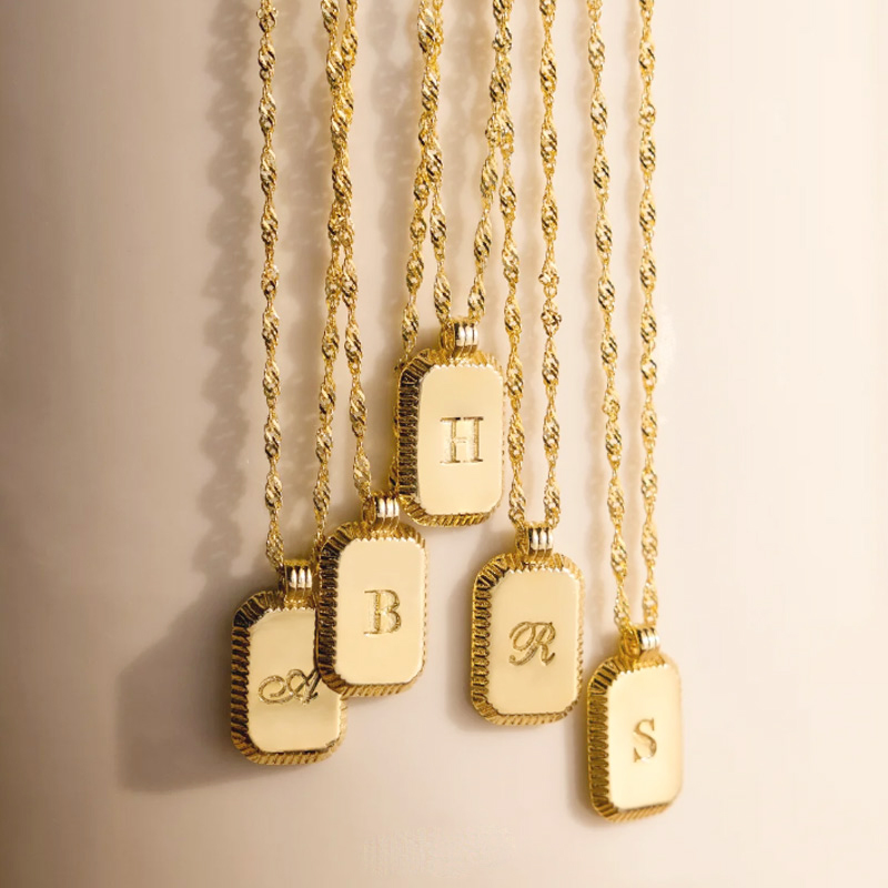 Personalized Ribbed Initial Necklace 18k Gold Plated Rectangle Pedant Custom Engraved Initials Letter Necklace Jewelry 