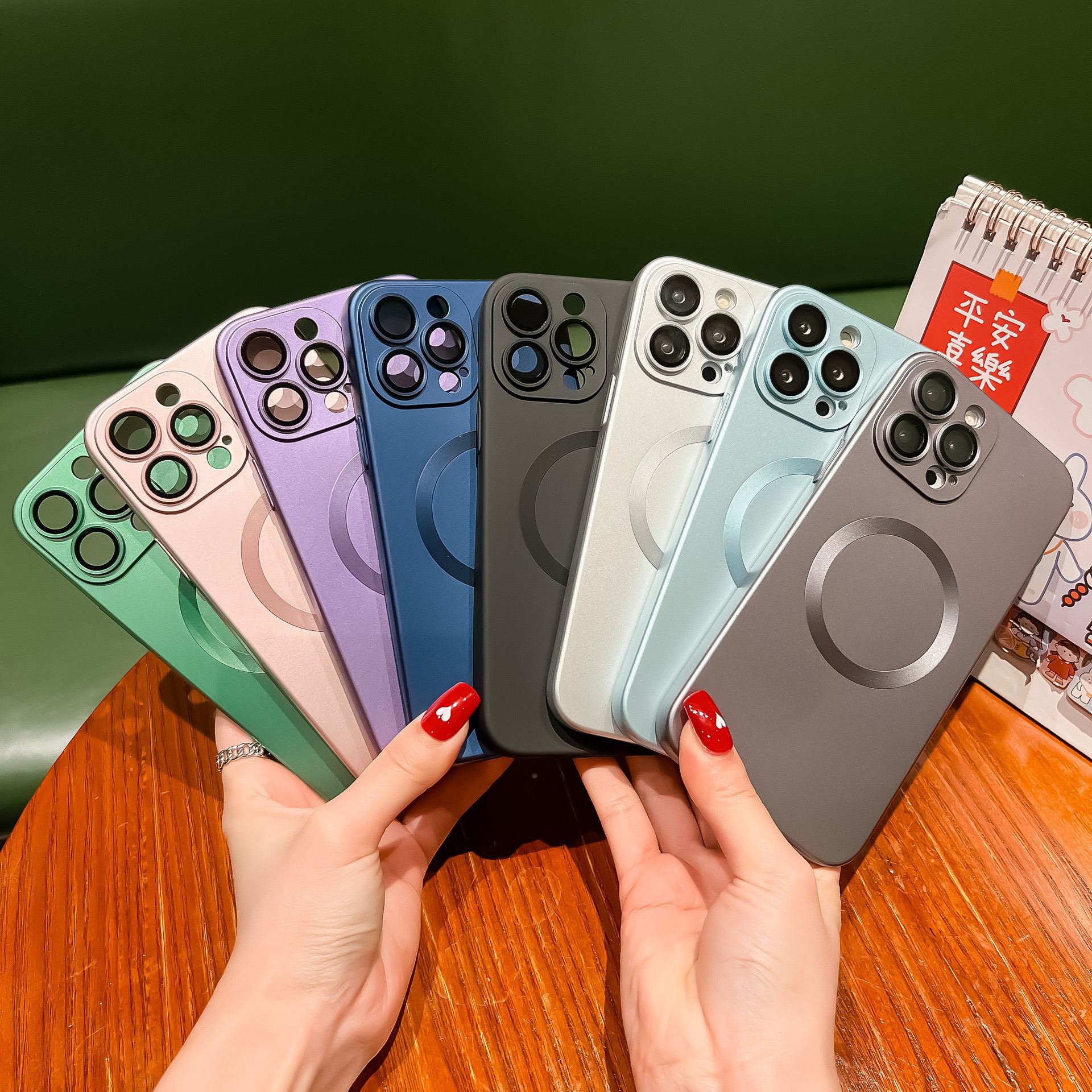 Luxury Skin Feel Tpu Phone Case For Iphone 16 15 14 13 12 11 Magnetic Wireless Charge Shockproof Phone Cover For Iphone 15 Pro 